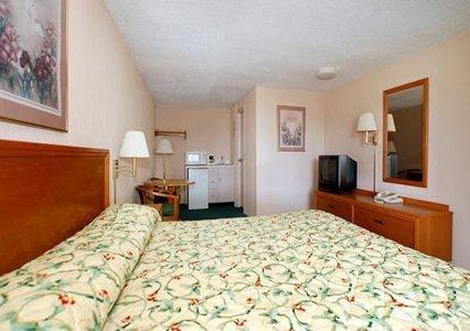 Knights Inn Elyria Buitenkant foto